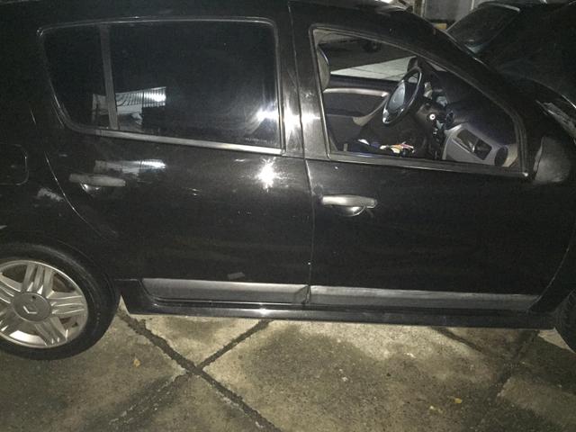 Vendo sandero 1.6 Leia o anúncio - Foto 4