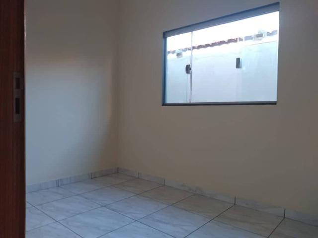 Casa Nova de meio lote Minha Casa Minha Vida (Todas as portas e janelas de blindes) - Foto 14