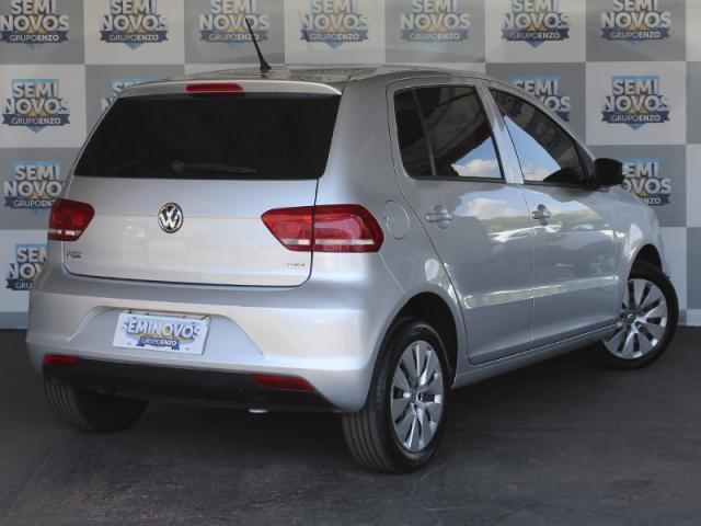 VOLKSWAGEN FOX 1.6 MSI TRENDLINE 8V FLEX 4P MANUAL - Foto 4