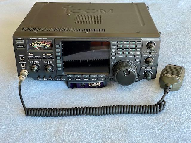 Radio Amador - Icon IC-756 PRO - Estado de Novo - muito pouco usado - Foto 2