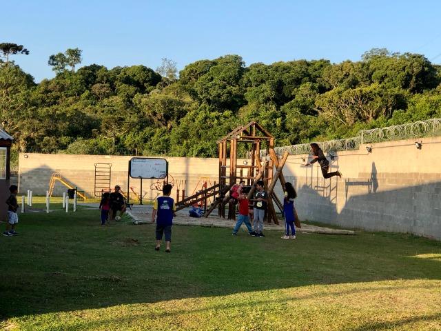 Terreno em Condomínio Fechado para venda na Av. Polônia (Fazenda Rio Grande) - Foto 9