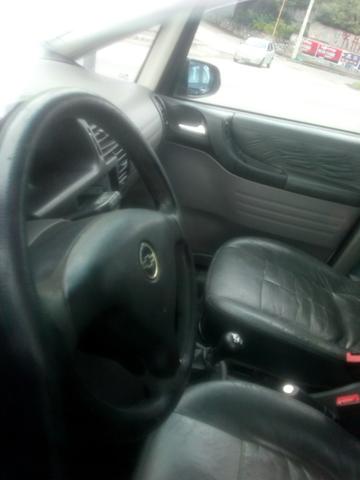 Zafira 2011 - Foto 6
