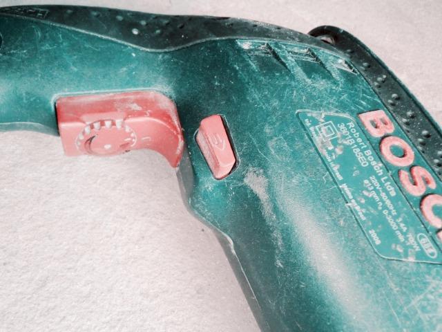 Vendo uma furadeira Bosch - Foto 4