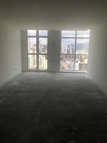 Sala Comercial em frente à Unimed - Foto 6