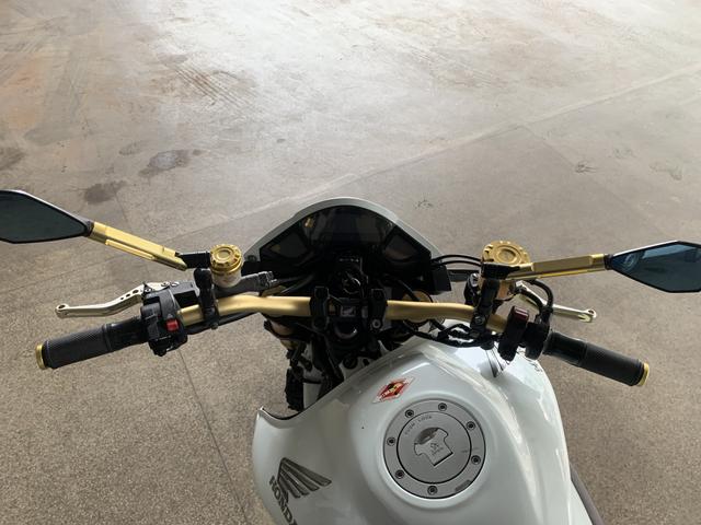 Honda CB1000r 15/15 com 11.950km - Foto 7