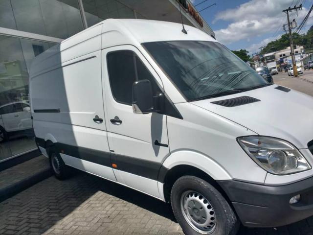 Mercedes-Benz Sprinter 415 FURGÃO CURTA TETO ALTO - Foto 2