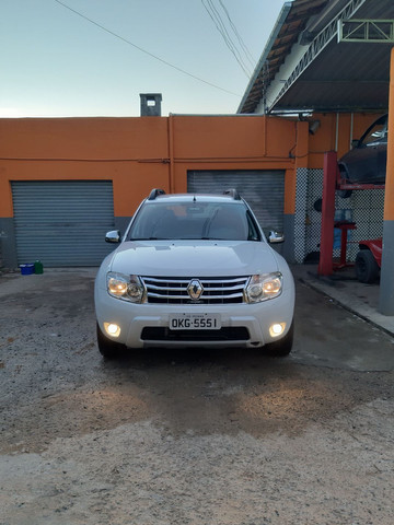 Duster 2.0 dynamic completa.