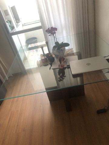 Mesa com tampo de vidro - Foto 2