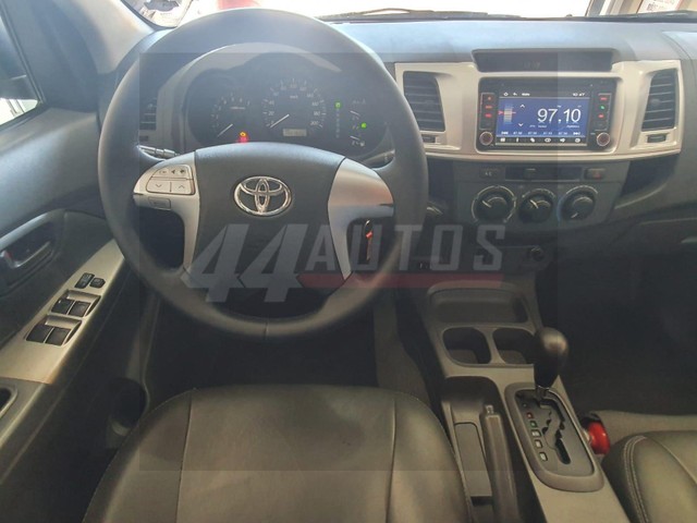 Toyota Hilux CD 4X2 SR Flex Automatica - Foto 10