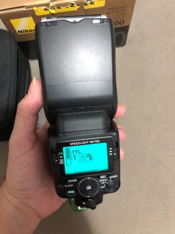 Flash Nikon SB-700 - Foto 3