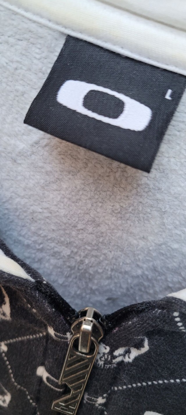 MOLETOM OAKLEY G LOGO SKULSS - Foto 4