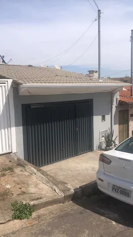Linda casa a venda no Jardim Estrela em Varginha
