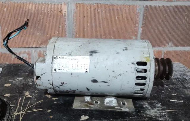 Motor de indução trifásico de gaiola alto rendimento 2cv para betoneira 400 lt e outros.