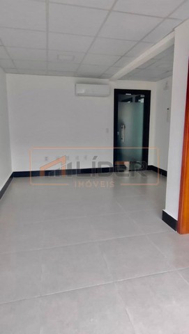 Alugo Andar Comercial no Bairro Esplanada  - Foto 5