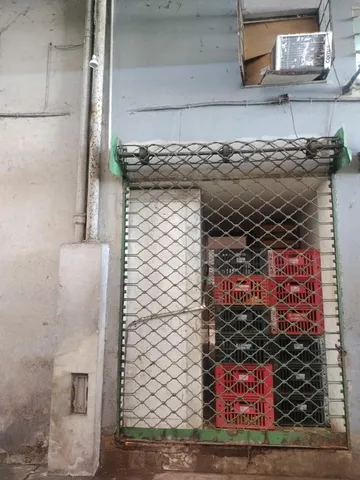 lOJA 90m2 , dentro do cadeg- são cristóvão-rio de janeiro, parcelamos a venda- particular