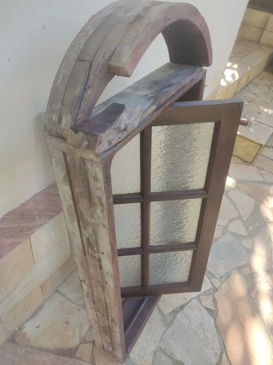 Janela de madeira estilo colonial - Foto 5