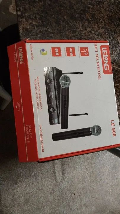 Microfone sem fio lelong 60 metros zero