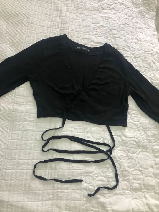 Blusa Cropped Preta com Amarração