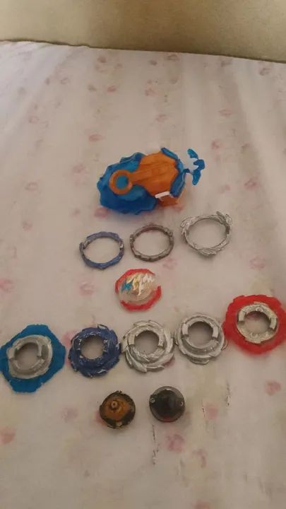 Beyblade Burst Usado - Foto 3