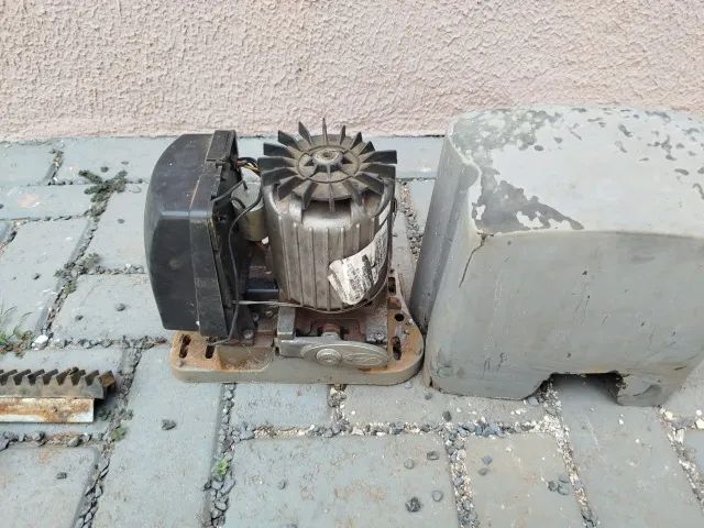 Motor Portão Deslizante Ppa Dz Rio 1/4 Hp 3mt 220V - Foto 2