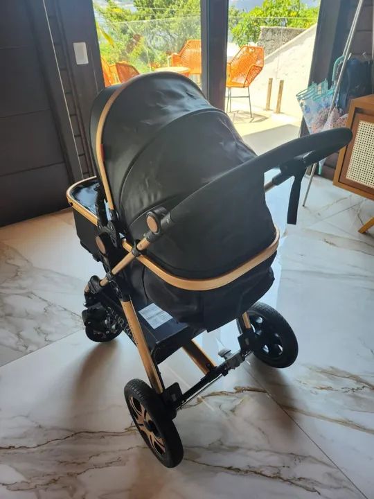 Carrinho de bebê Club Baby (excelente estado) - Foto 5