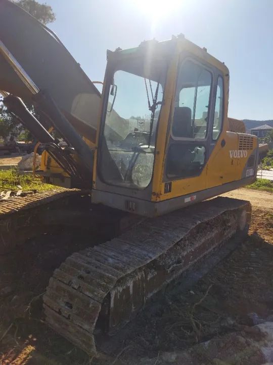 ESCAVADEIRA VOLVO EC210BLC - Foto 4