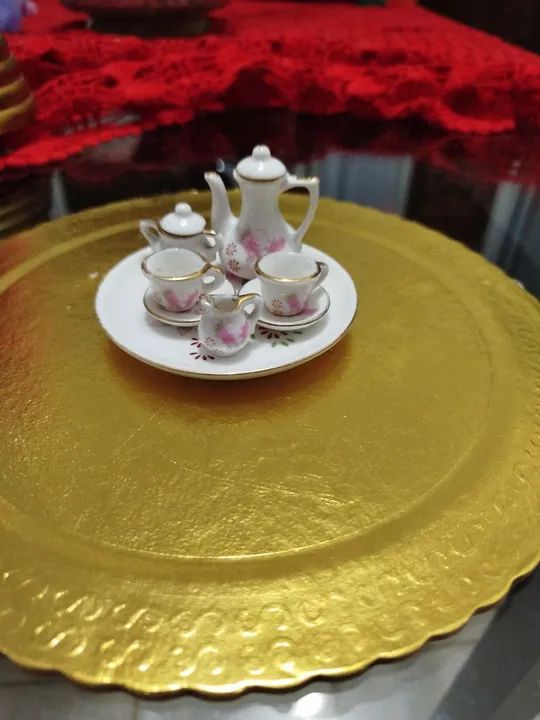 Mini Conjunto de Chá de Porcelana Vintage