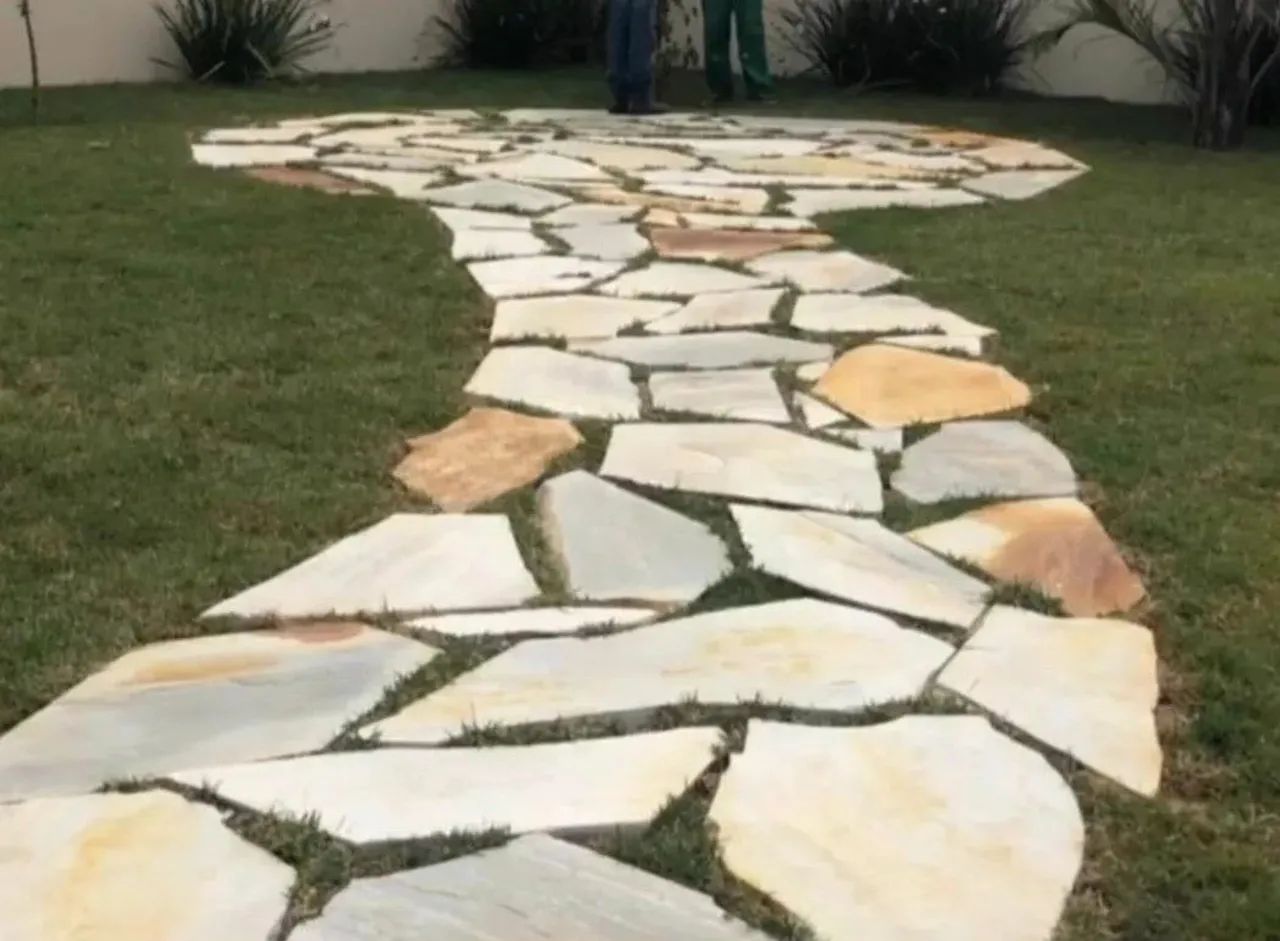 Pedras para revestimento de jardim