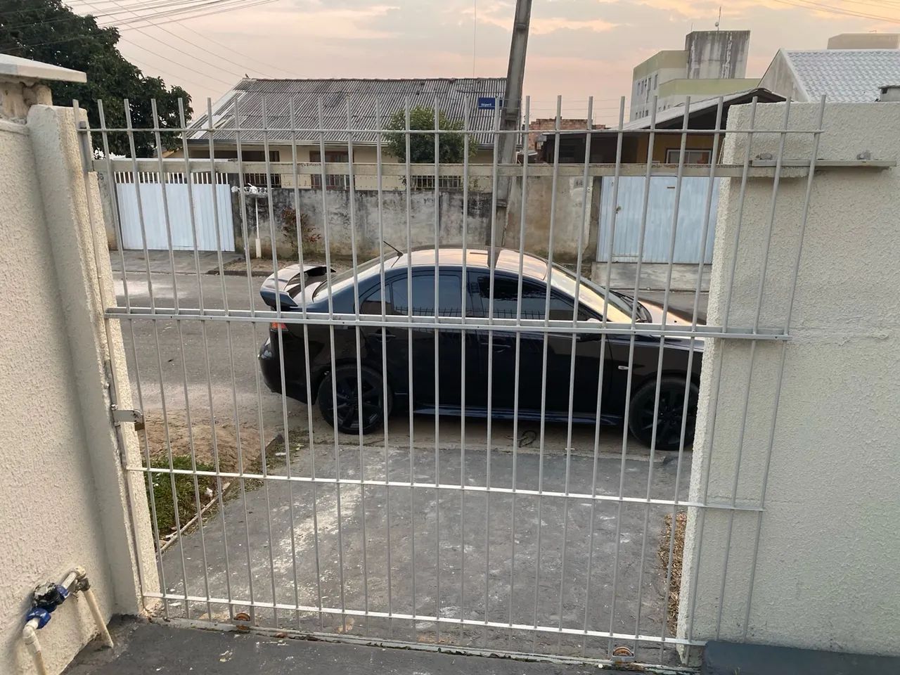 Grade de Janela + Portão Ferro - Foto 3