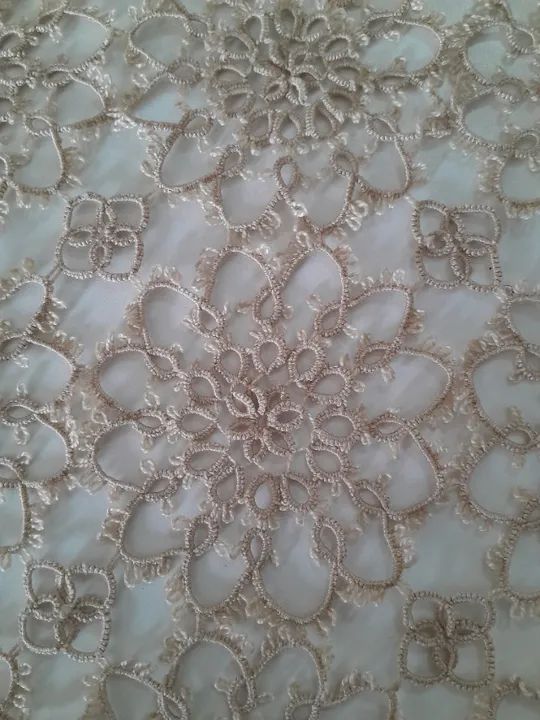 Colcha de Cama casal em Frivolité renda Suíça  - Foto 5