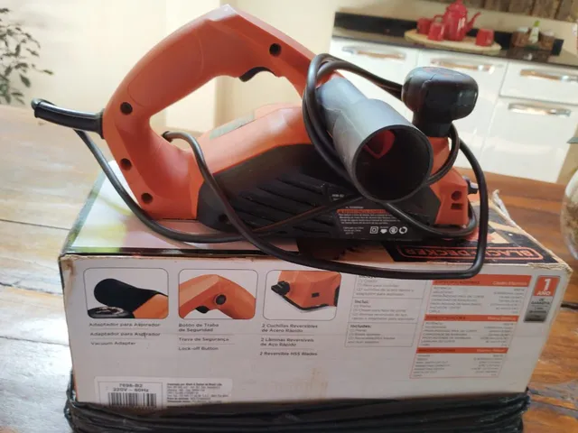 Plaina Black Deck 220v