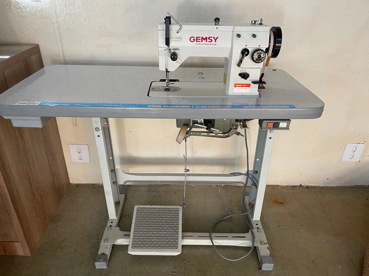 Máquina de costura zig zag gensy  - Foto 2