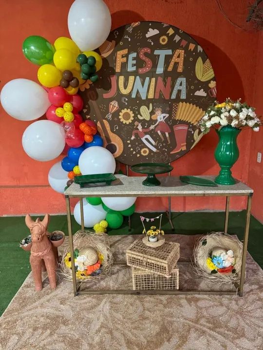Aluguel toto , pula pula , piscina de bolinhas , mesas e cadeiras... - Foto 2