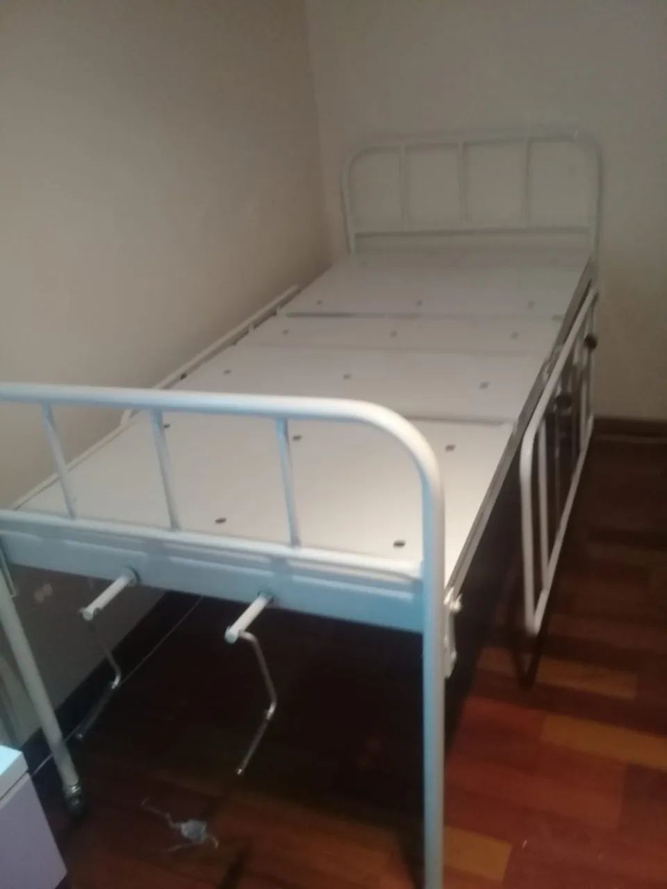 Locacao de cama hospitalar manual  - Foto 2