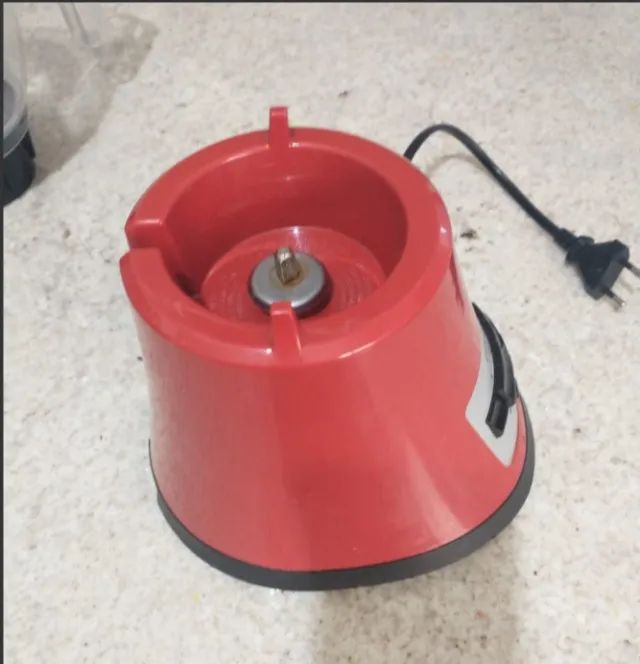 Liquidificador Oster Multichef Vermelho - USADO - Foto 4