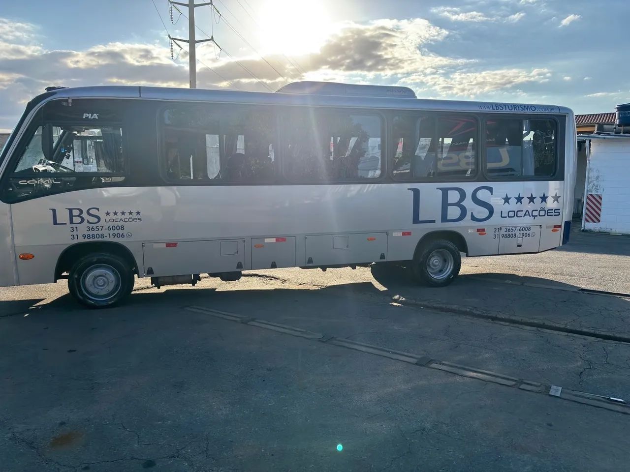 Micro ônibus executivo 31 lugares  - Foto 2