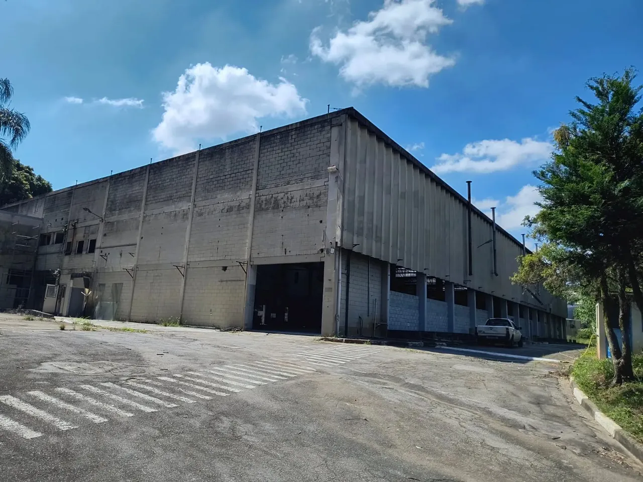 Galpão de 4000m² no bairro Piraporinha em Diadema/SP