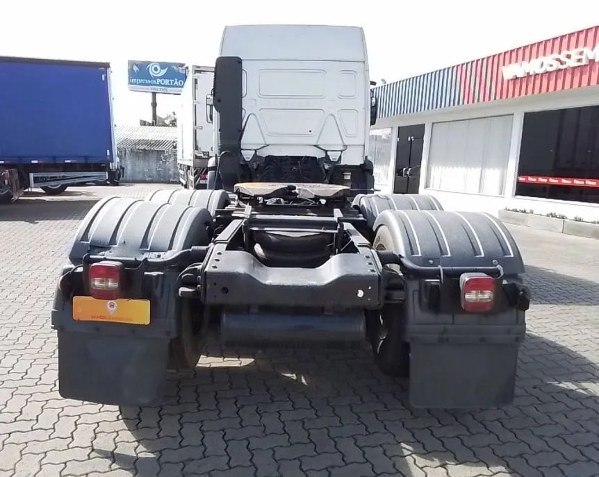 Caminhão VW Constellation 25,420 6X2 - Foto 6