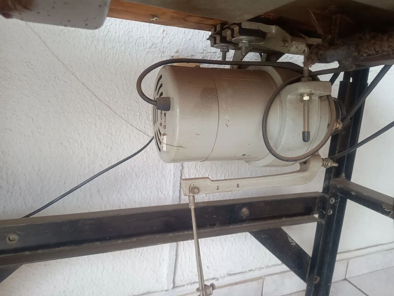 Máquina de costura industrial reta - Foto 3