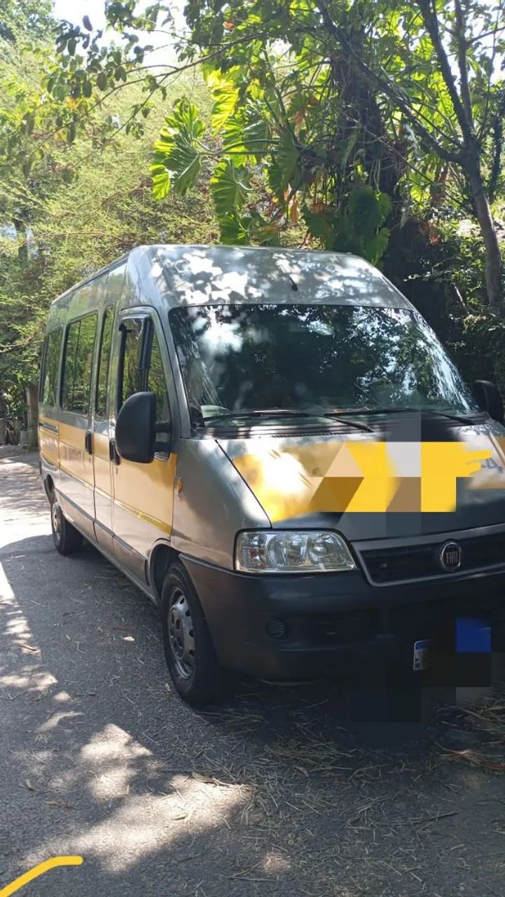 Locaç ão de Van com motorista  - Foto 2
