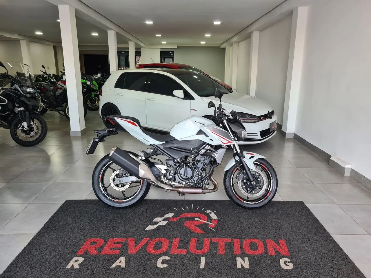 Kawasaki Z400 ABS 2022 Super Conservada
