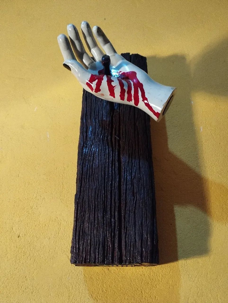Escultura Mão de Cristo - Foto 6
