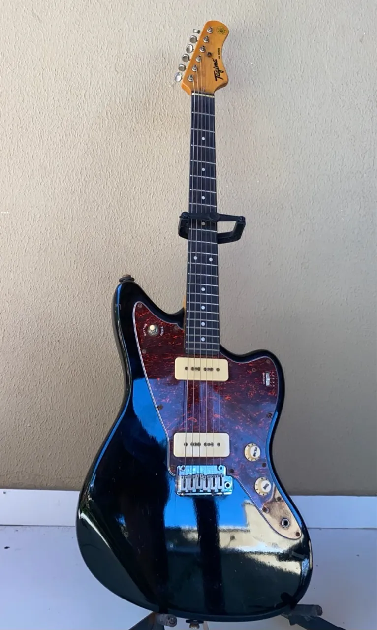 Guitarra Tagima Jazzmaster TW Séries 61 com modificações