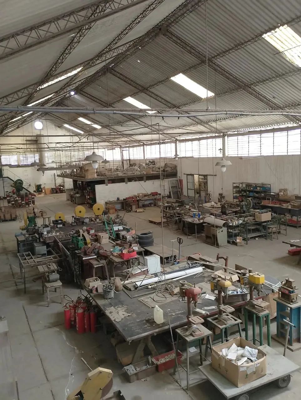 EXCELENTE OPORTUNIDADE! Galpão com grande potencial em São Gonçalo, RJ - Foto 2