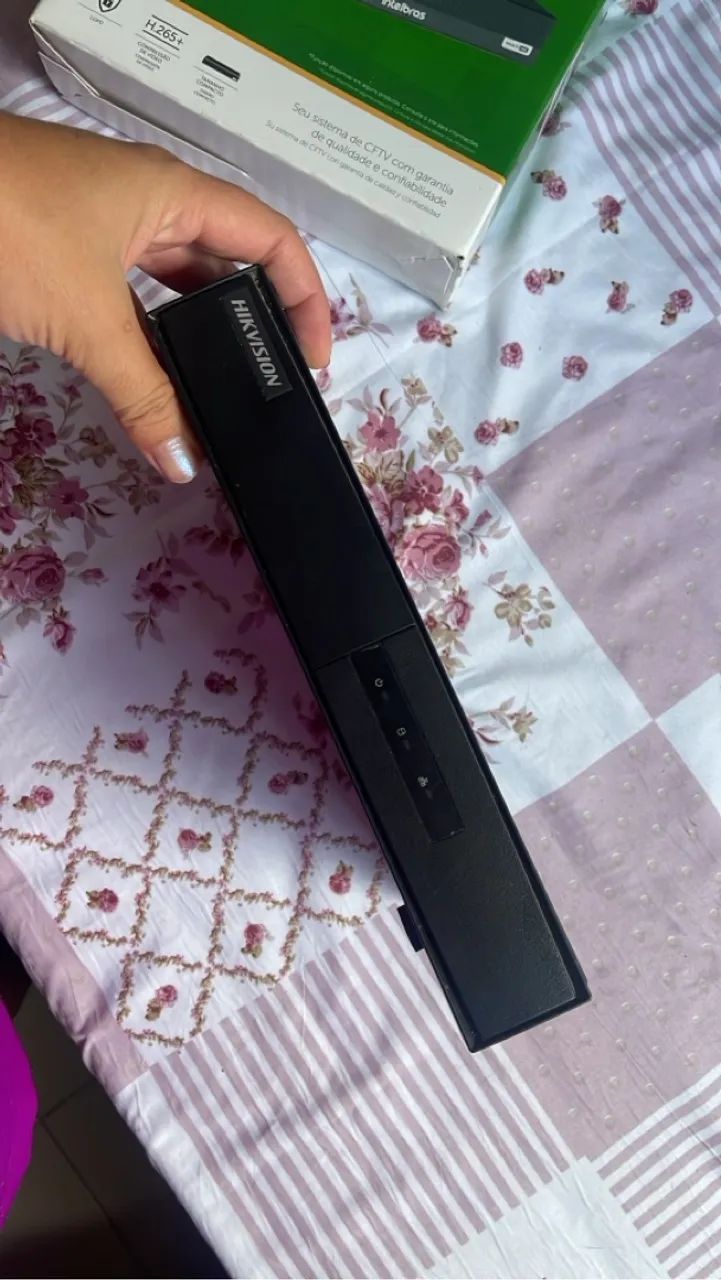 2 Gravadores Hikvision para sistema de CFTV