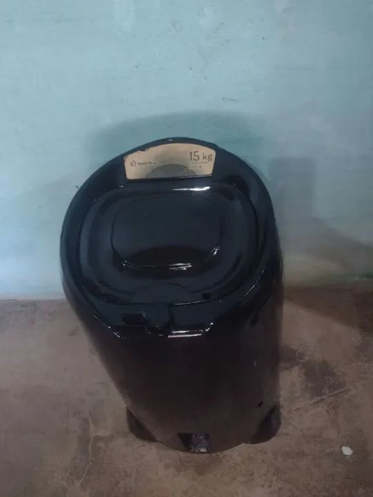 vendo esta centrífuga 15kilos em perfeito estado nao troco a0ns  - Foto 2