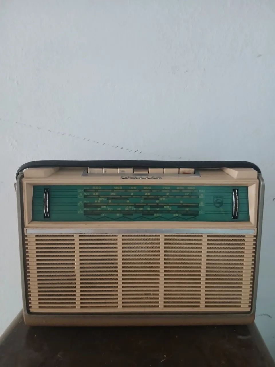 Philips Vintage Radio - Collector64306740757633121
