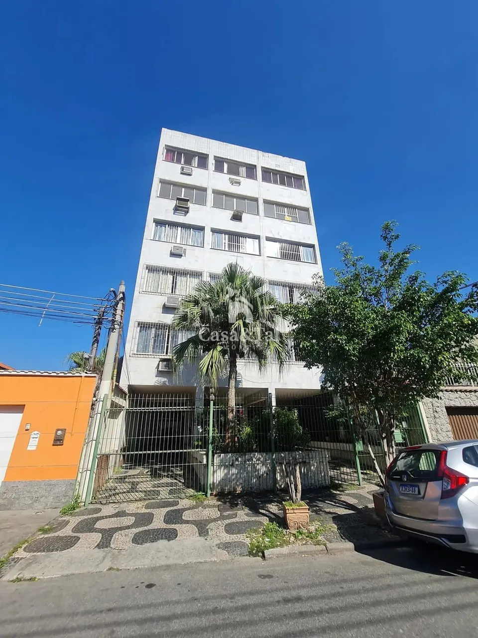 Oportunidade no Centro de São João de Meriti: Apartamento de 3 Quartos com Suíte e 1 Vaga