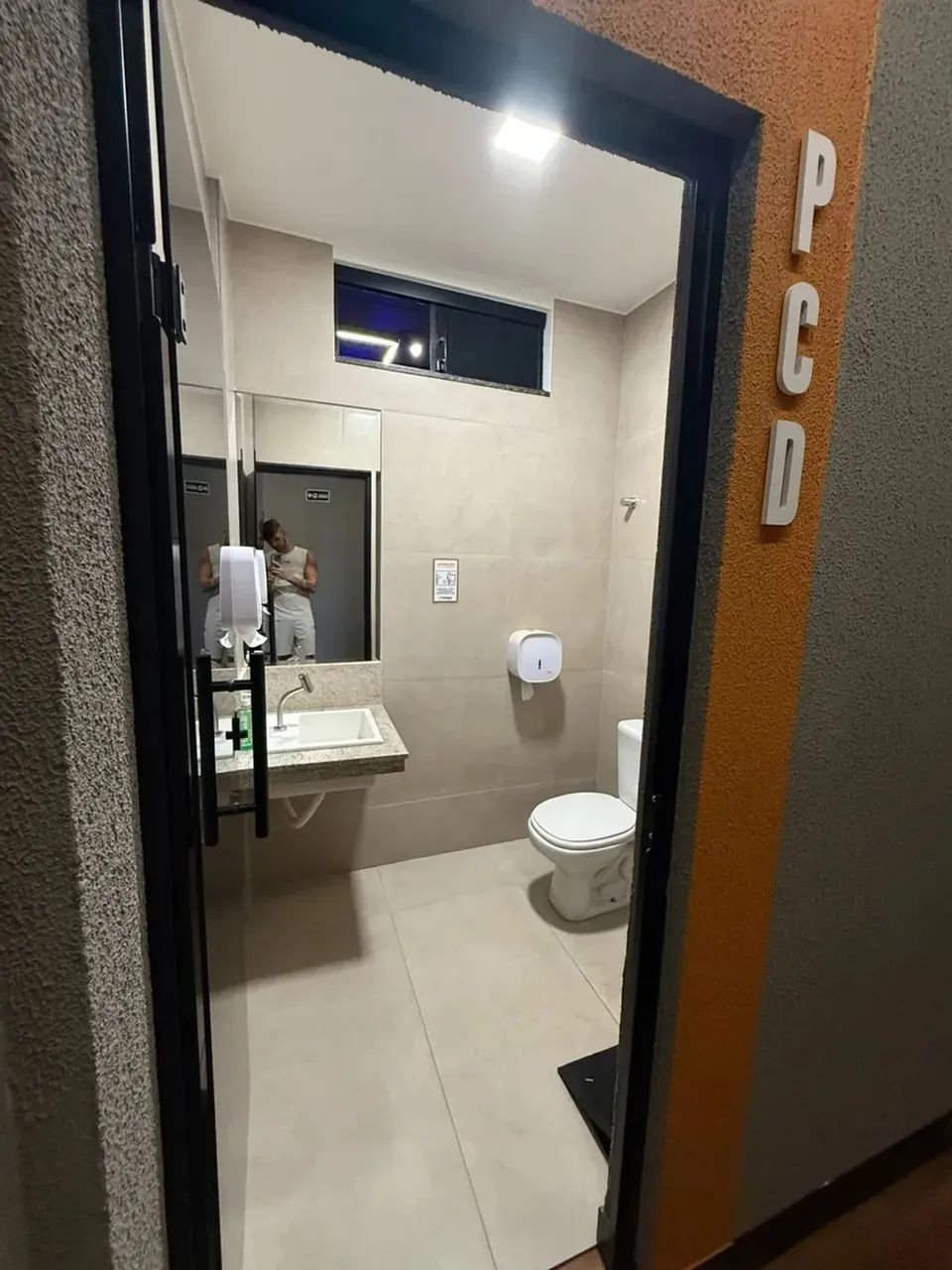 Prédio Comercial com 1.086 m2 para Locação  Samambaia Sul, Brasília/DF - Foto 5