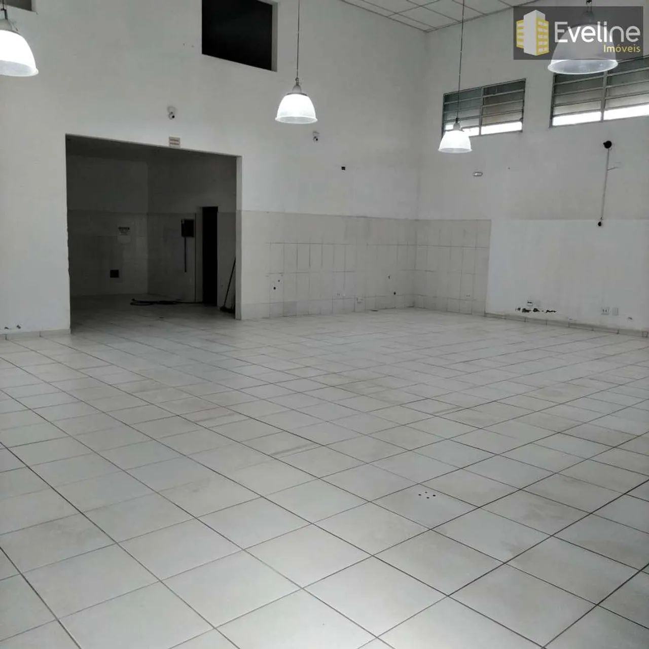 Galpão, Vila São Paulo, Mogi das Cruzes - R$ 1.42 mi, Cod: 3203